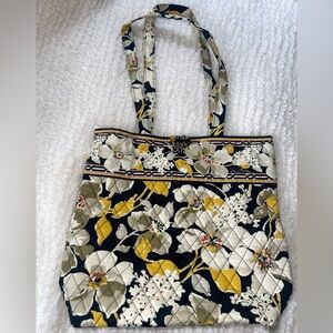 Retired VERA BRADLEY Dogwood Pattern Tote Bag Purse Handbag Yellow Black